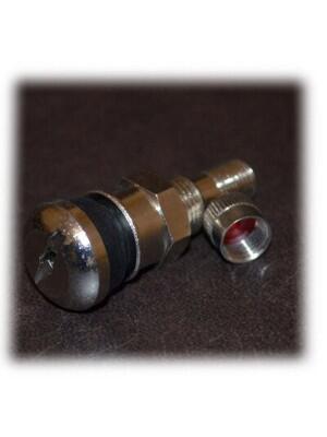 Штуцер для нагнетания воздуха в автоклав.